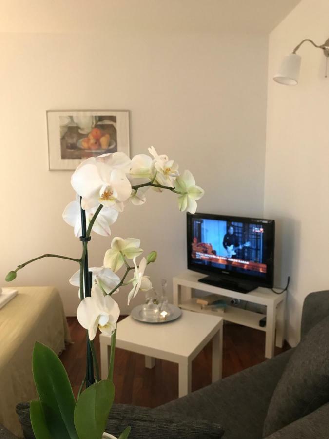 Julie'S Apartment Dubrovnik Centre ภายนอก รูปภาพ