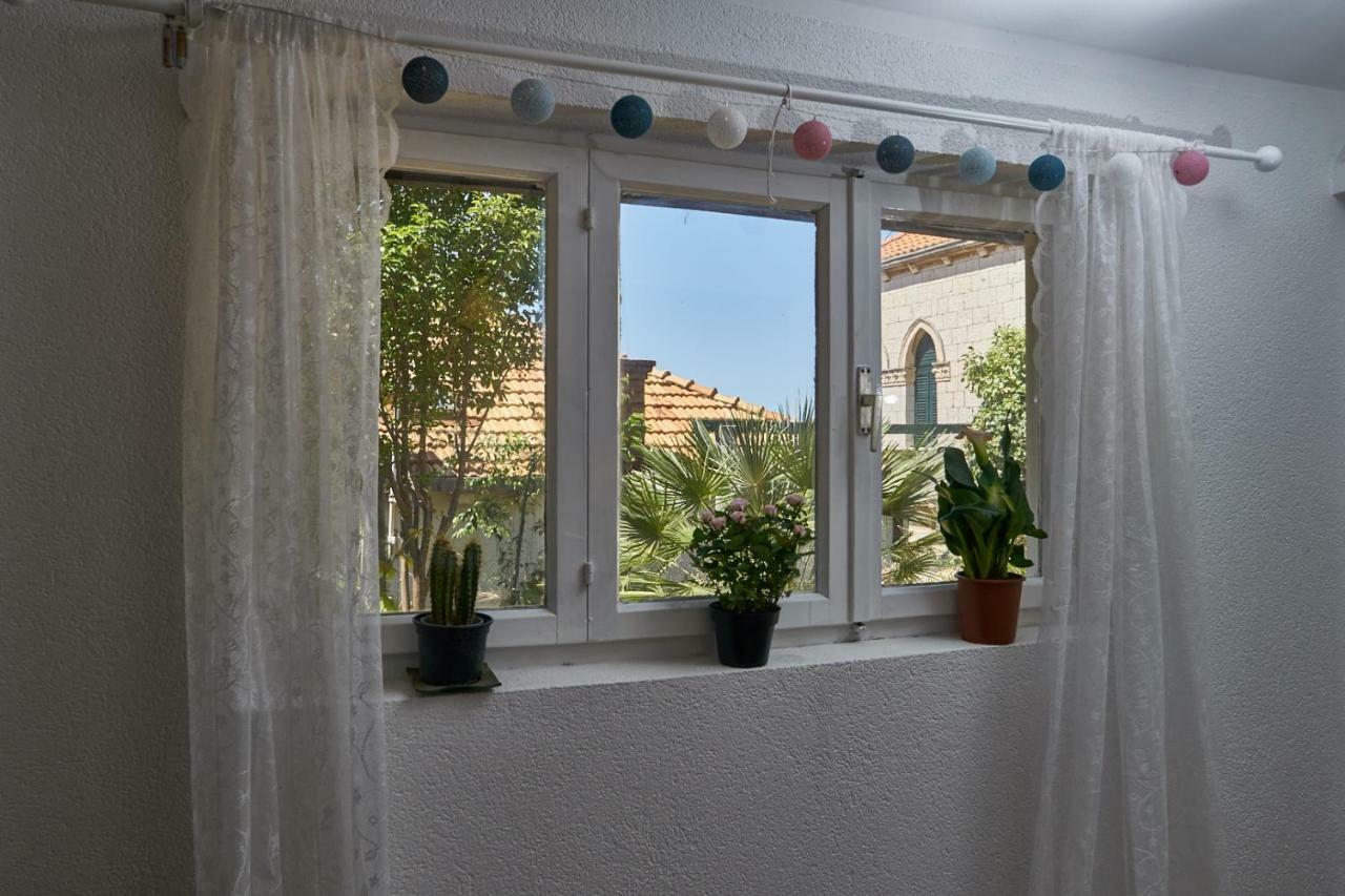 Julie'S Apartment Dubrovnik Centre ภายนอก รูปภาพ