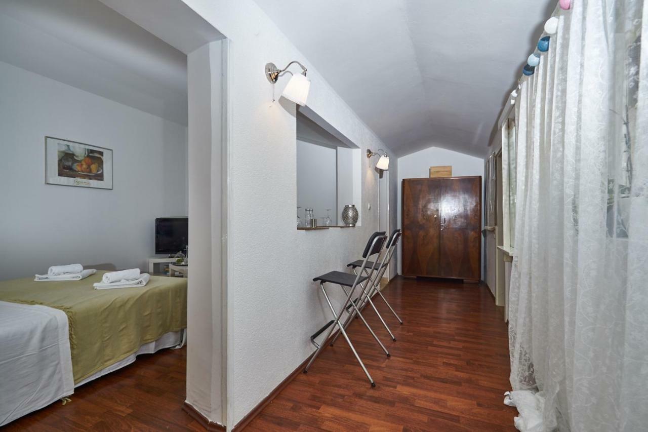 Julie'S Apartment Dubrovnik Centre ภายนอก รูปภาพ